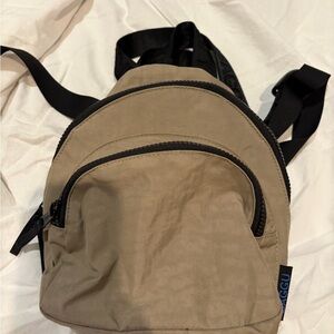 Baggu dove mini backpack